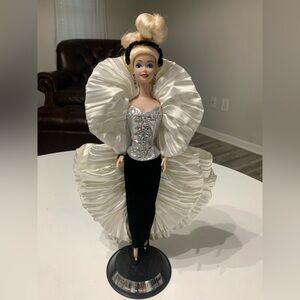 Barbie Crystal Rhapsody Limited Edition Porcelain Doll Presidential Collection